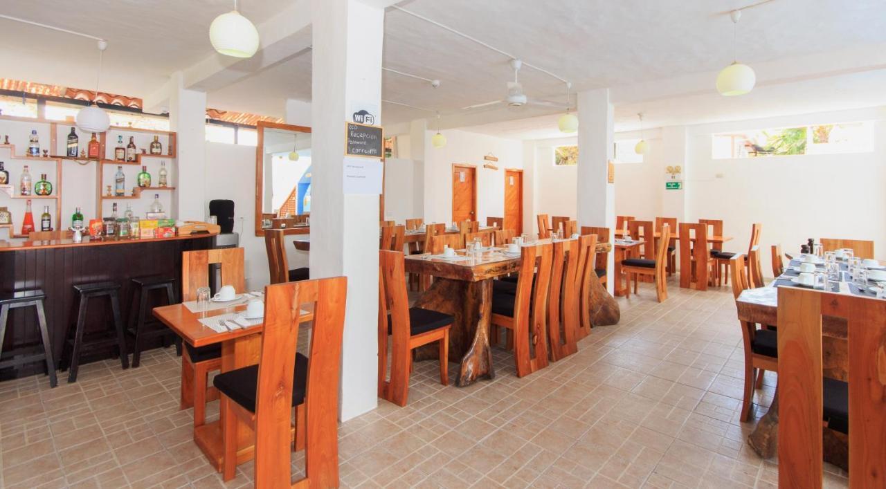 Hotel La Casa De Judy Puerto Ayora  Eksteriør bilde
